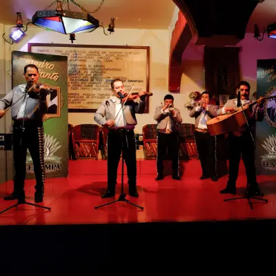 mariachis en Aragón